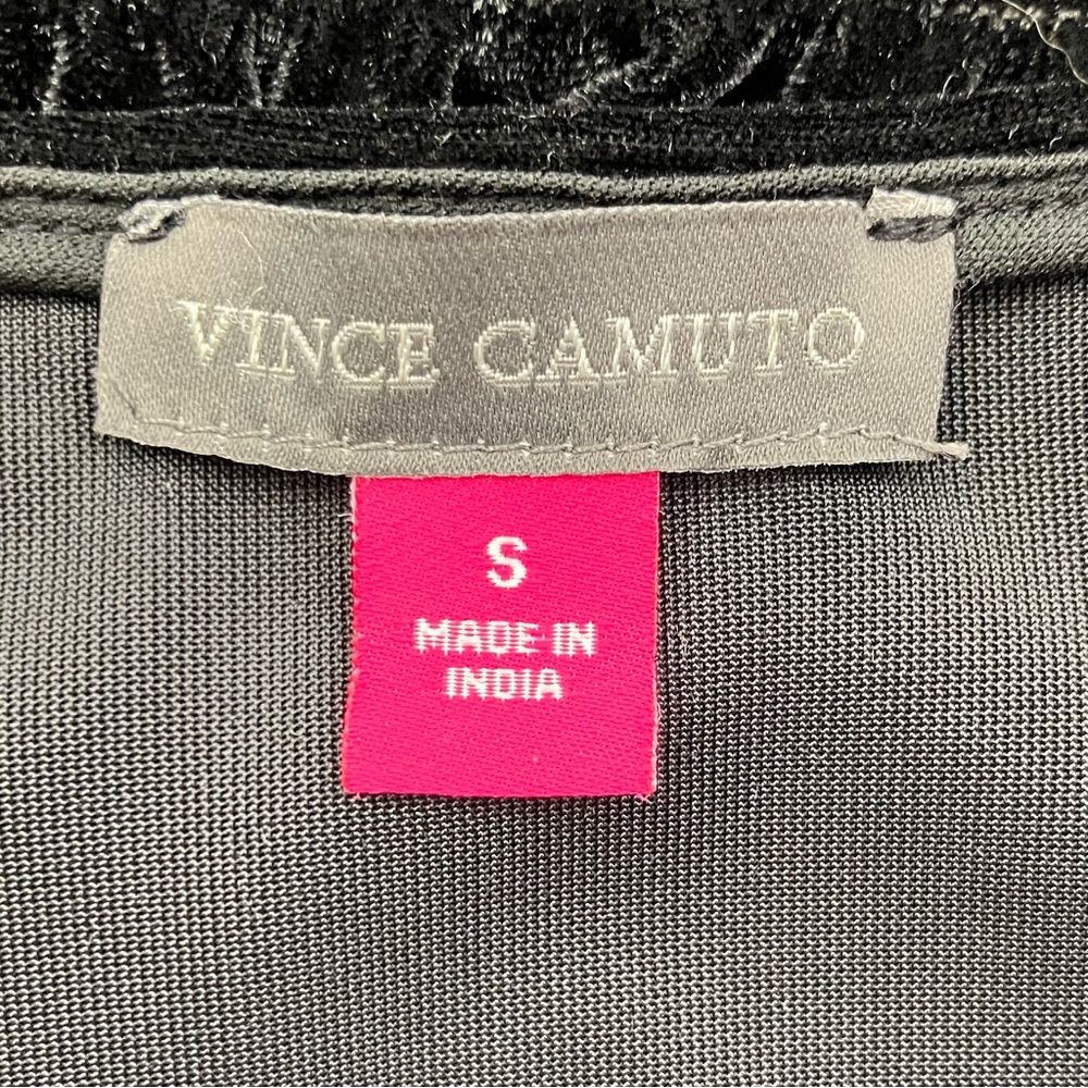 Vince Camuto Dolman Sleeve Velvet Top - Picture 6 of 6